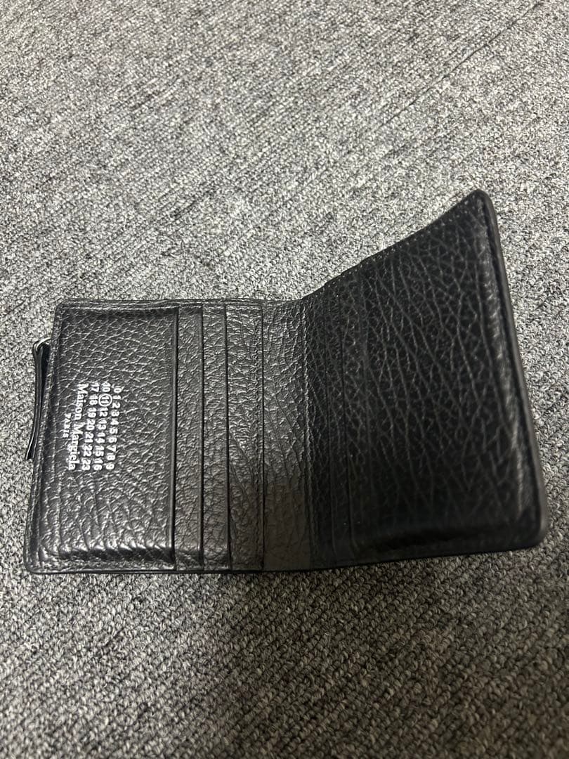 ケ*ン様 マルジェラ　レザー 三つ折り財布 黒