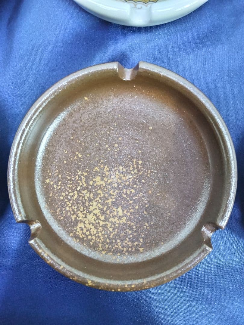 8窯 めぐり 灰皿 [ 土と炎と匠が作り出す器を楽しむ ]