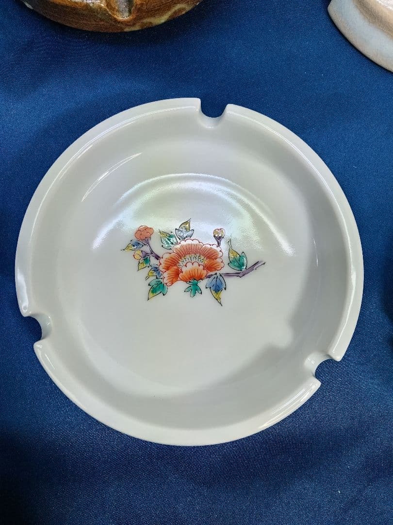 8窯 めぐり 灰皿 [ 土と炎と匠が作り出す器を楽しむ ]