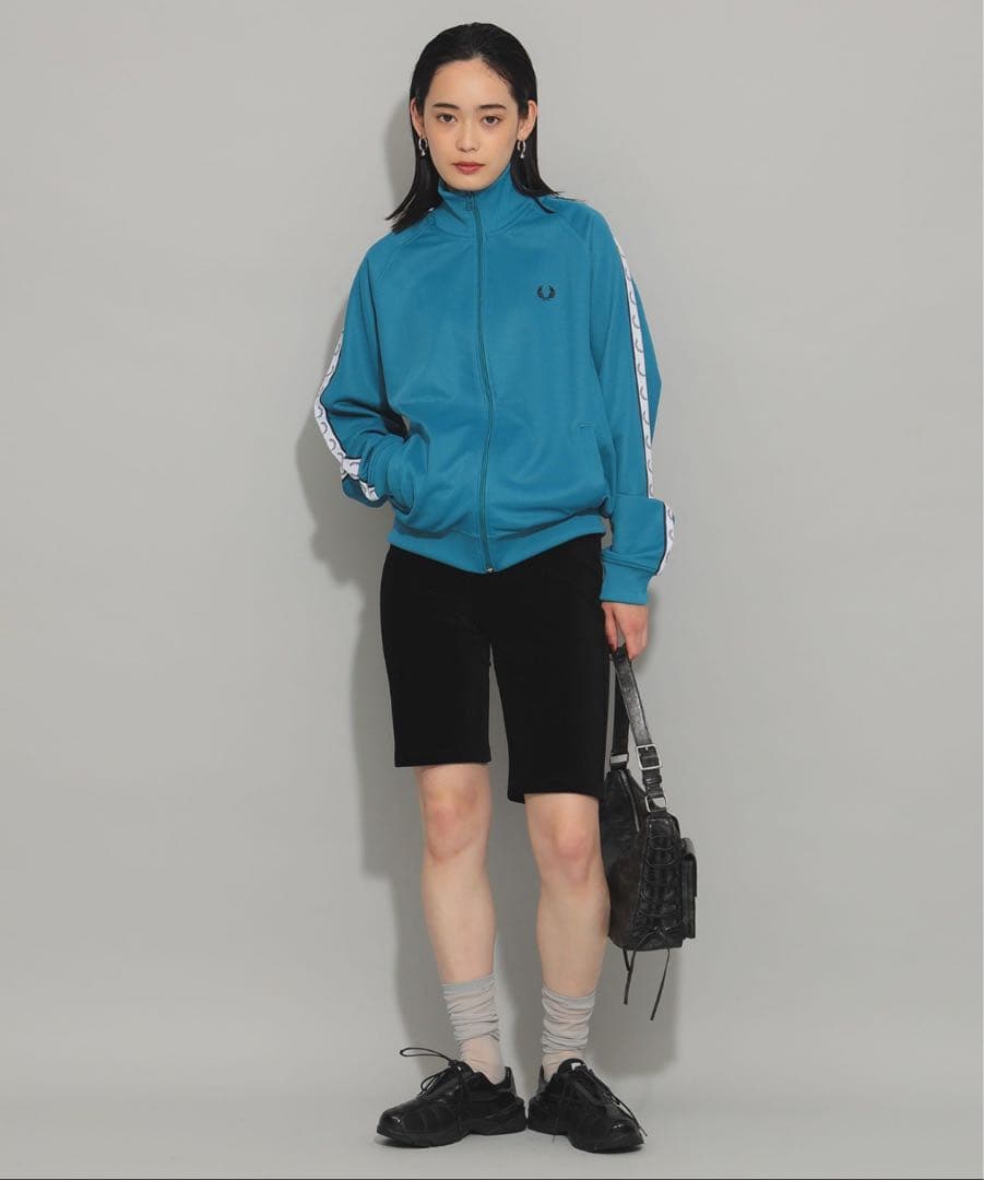 FRED PERRY Taped Track Jacket サックスブルー