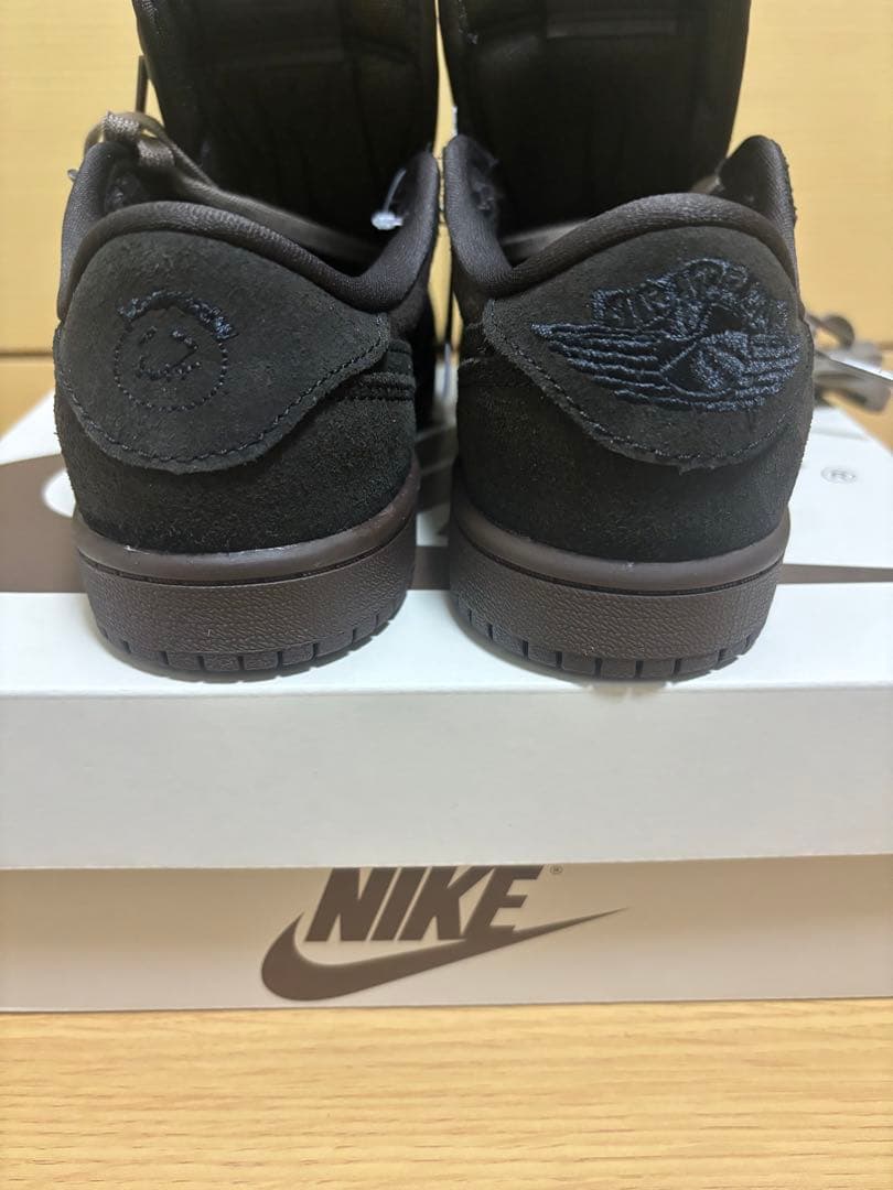 Travis Scott × Nike Air Jordan1 (PS)