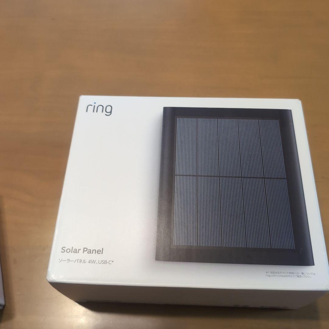 新品未開封　Ring 屋内外セキュリティカメラ　ソーラーパネル
