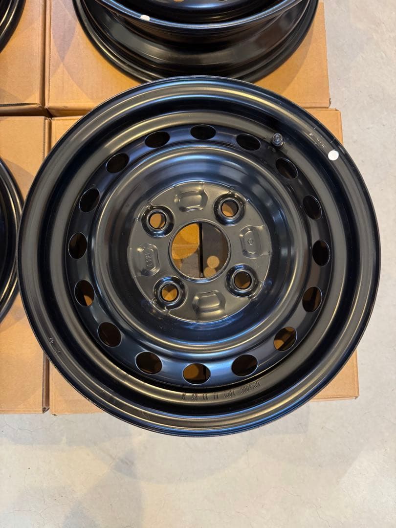 ダイハツ純正　アトレー　12インチ スチールホイール 4個セット