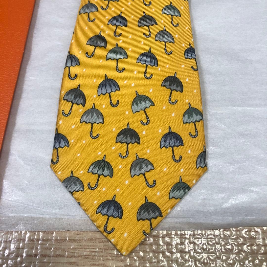 【限定値下未使用袋付】HERMES 最高級シルクプリントネクタイ 傘柄 イエロー