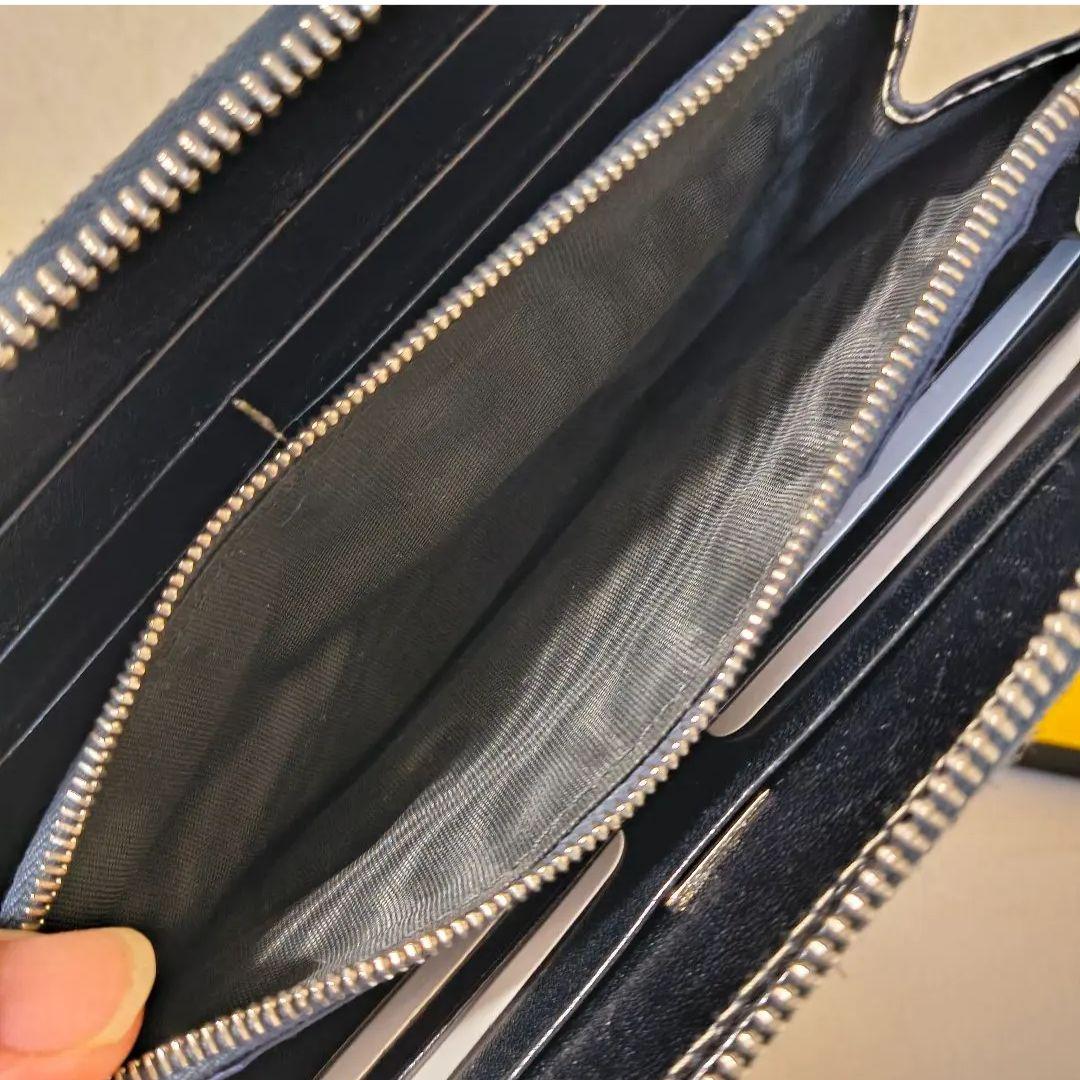 フェンディ ズッキーノ柄 ラウンドファスナー長財布 ネイビー