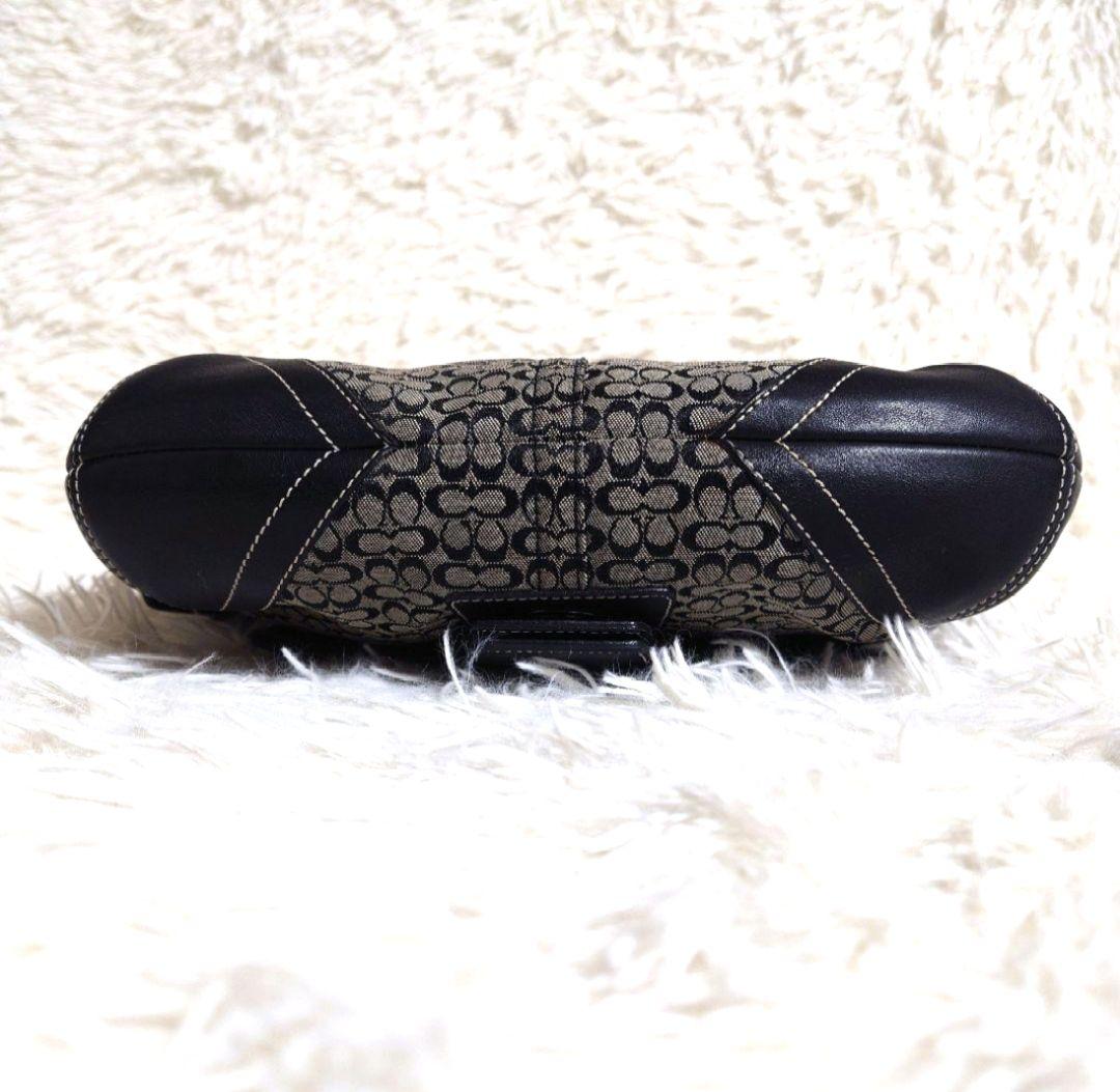 バッグ COACH Soho Signature one Shoulder Bag