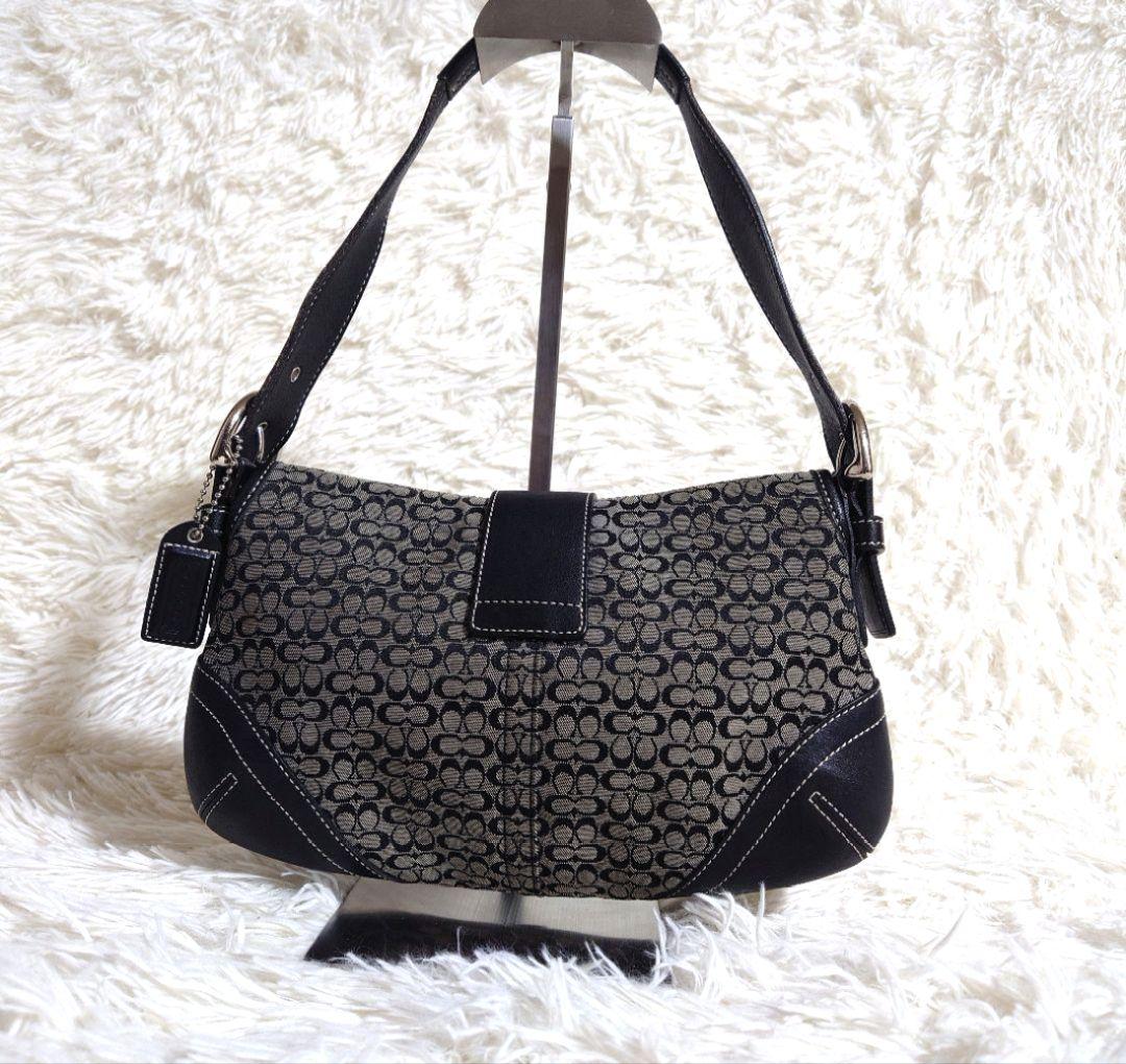 バッグ COACH Soho Signature one Shoulder Bag