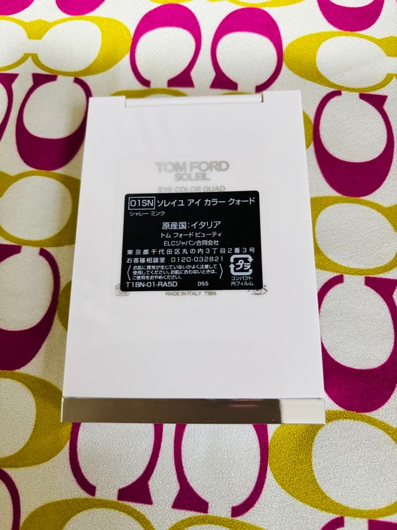 トムフォード ソレイユ アイ カラー クォード / 01SN シャレー ミンク