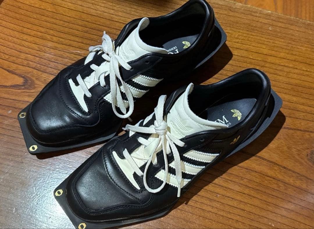 アディダス ウィメンズ フォーラム キュビズム コアブラック 24.5cm