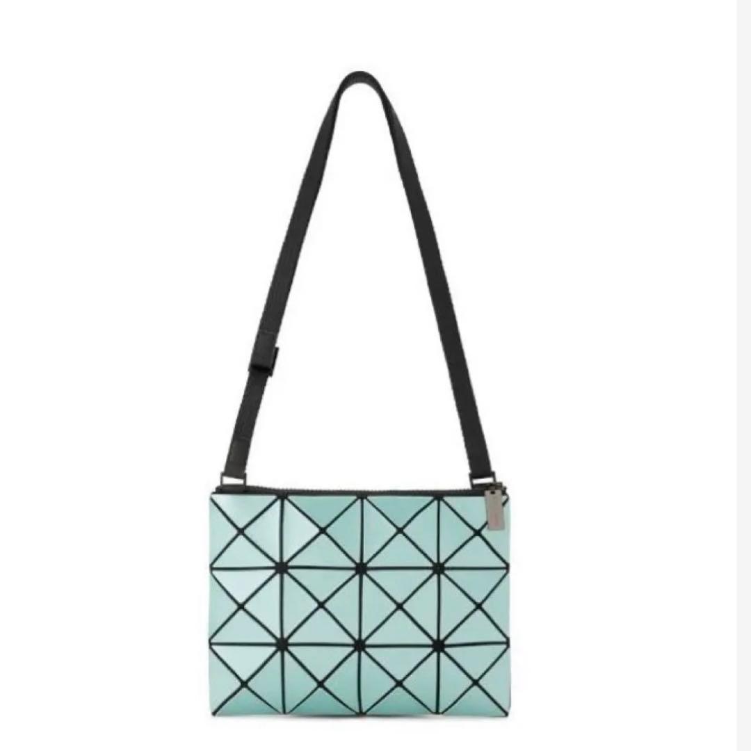 BAOBAO ISSEY MIYAKE ショルダーバッグ　バイカラー