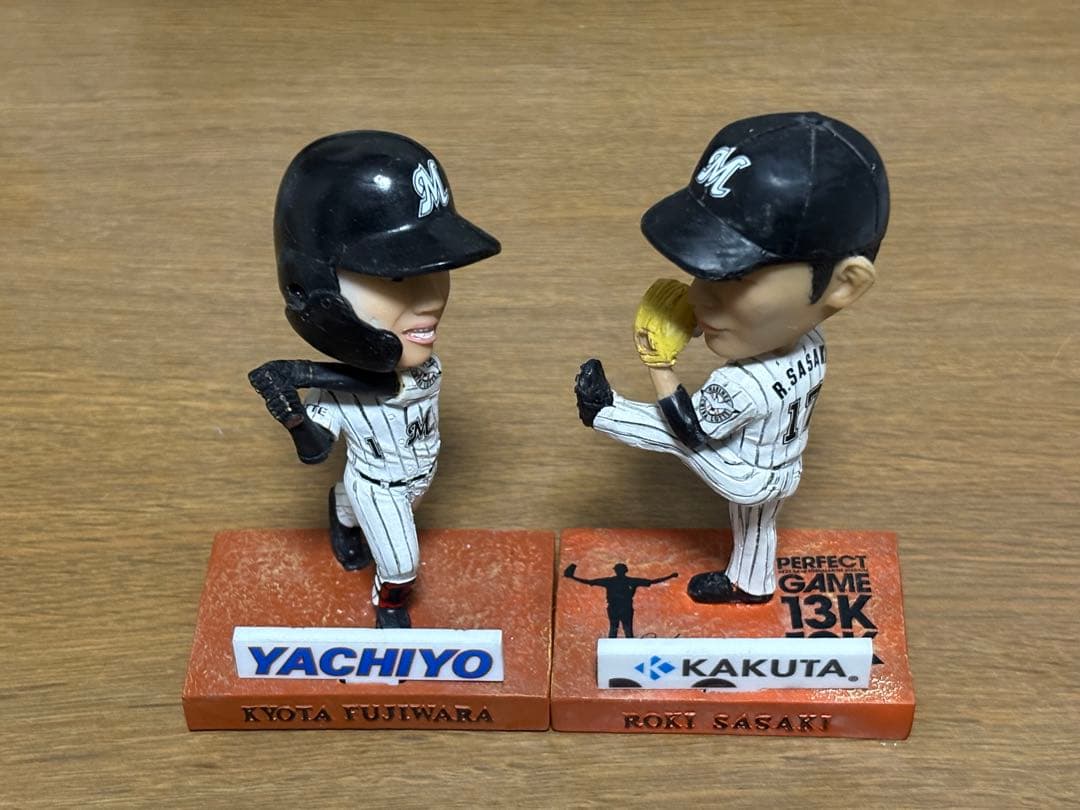 佐々木朗希限定グッズまとめ売り&藤原恭大、荻野貴司ボブルヘッド