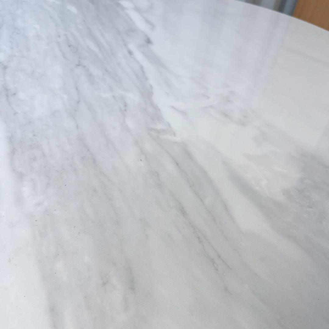 取付無料！ボーコンセプト セビリア 大理石風ホワイト天板円形コーヒーテーブル✨