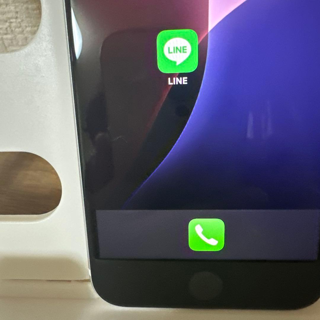 米*助様 iPhone SE（第2世代）64GB SIMフリー バッテリー84％