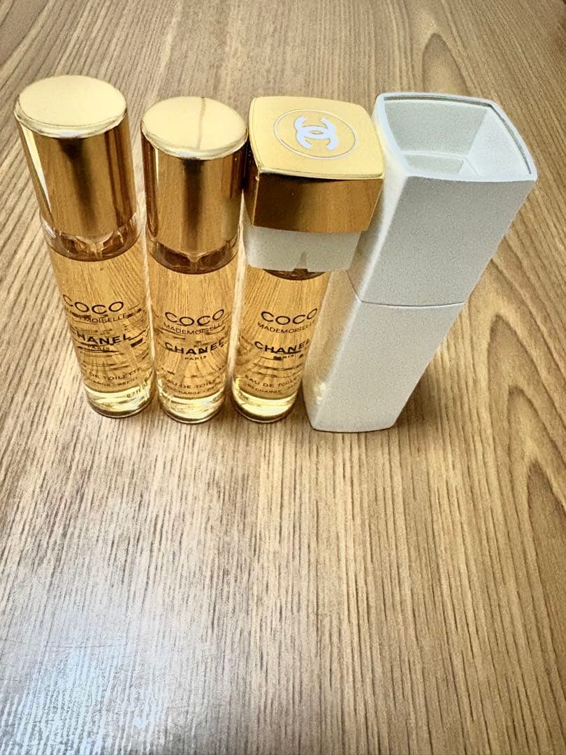 【新品】シャネル ココマドモアゼル オードトワレ ツィスト＆スプレイ 20㍉×3