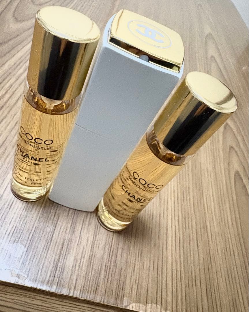 【新品】シャネル ココマドモアゼル オードトワレ ツィスト＆スプレイ 20㍉×3