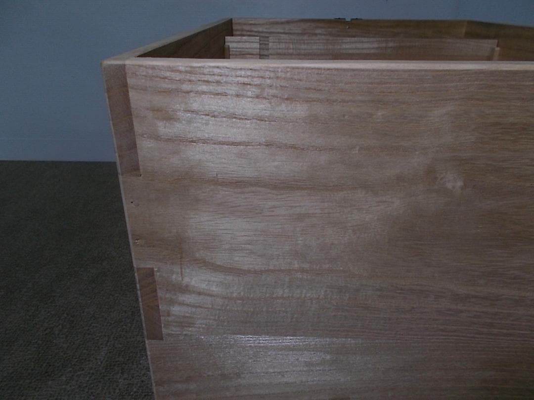 良品 旅箪笥 ミヌキ 靖の印あり 茶道具 茶の湯の棚 紙箱入り 送料込み