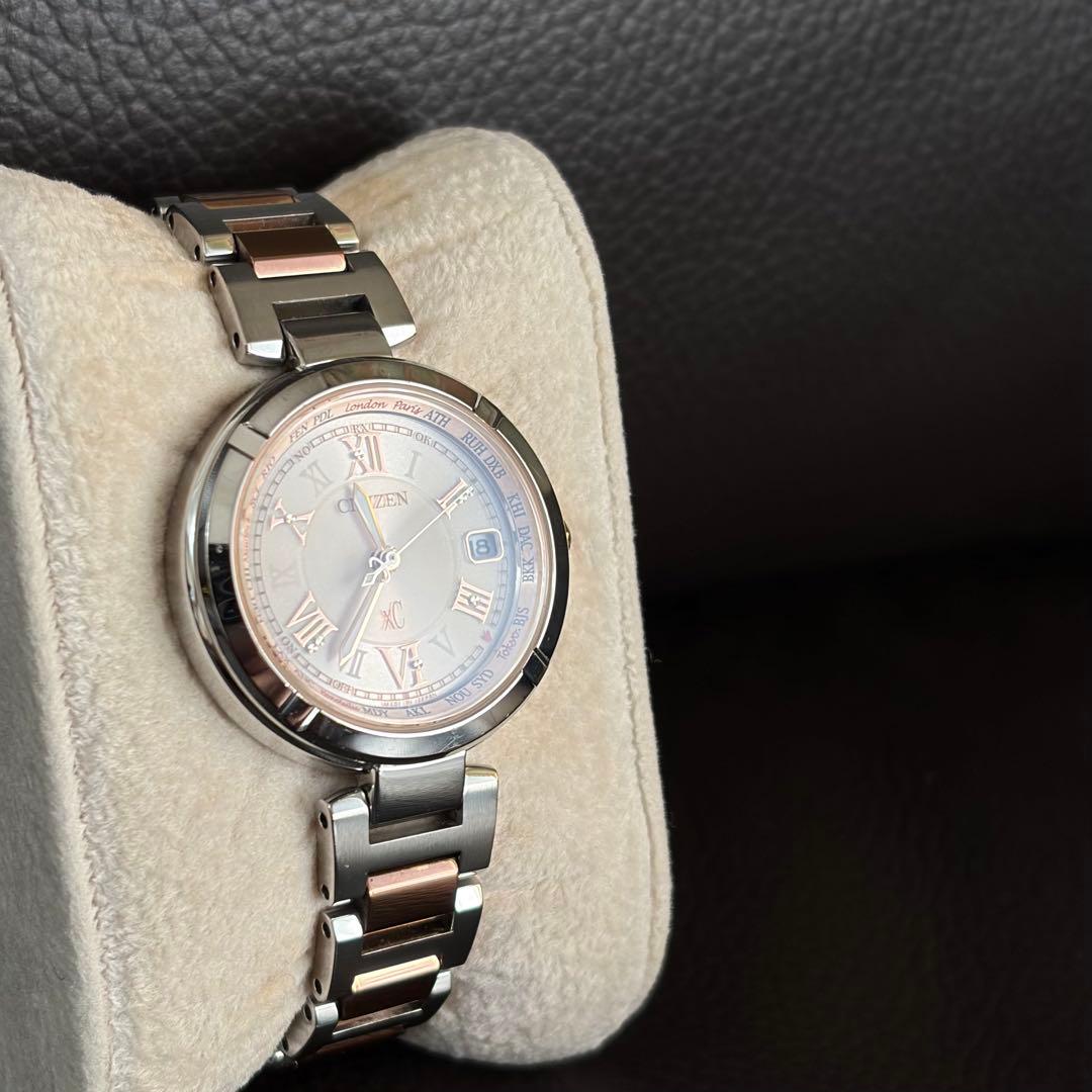 美品 シチズン クロスシー xC 電波ソーラー ピンク レディース