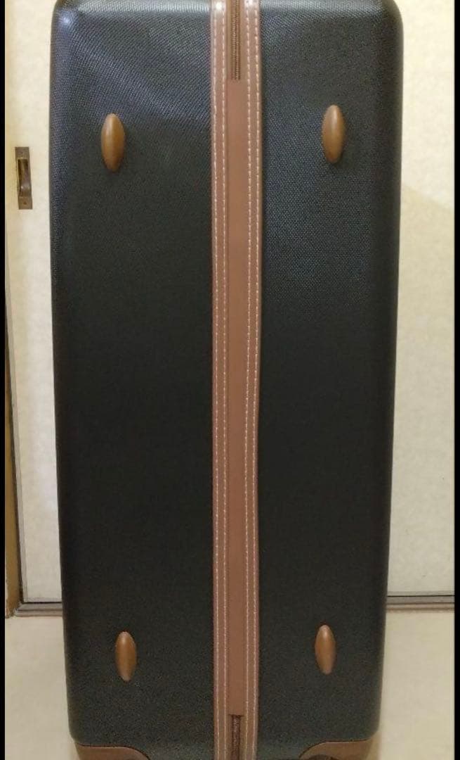   超大型 スーツケース トミーヒルフィガー 黒 特大