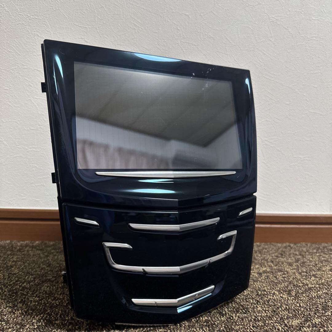 キャデラック　エスカレード　2015ｙ　純正マルチナビモニタ