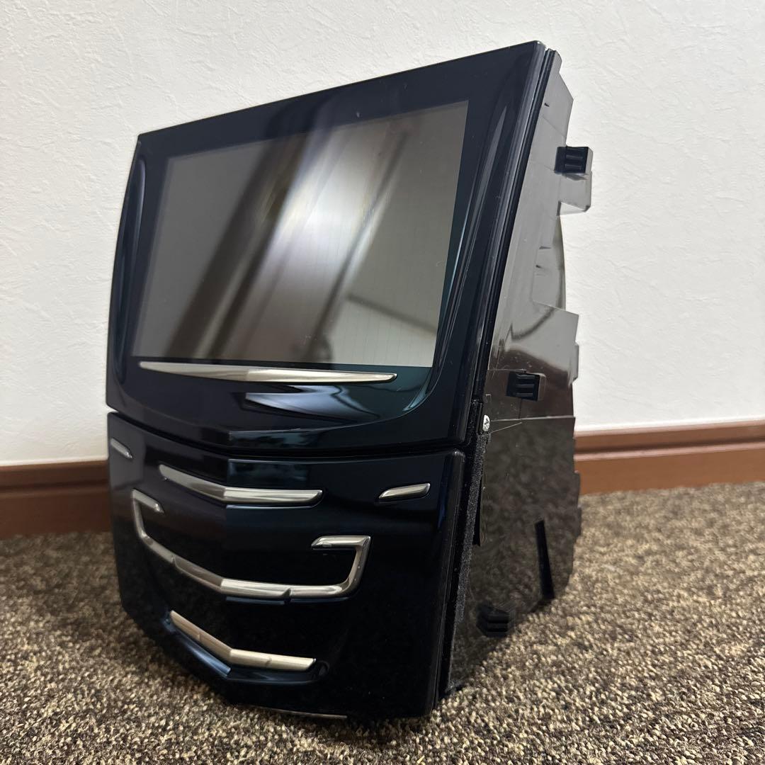 キャデラック　エスカレード　2015ｙ　純正マルチナビモニタ