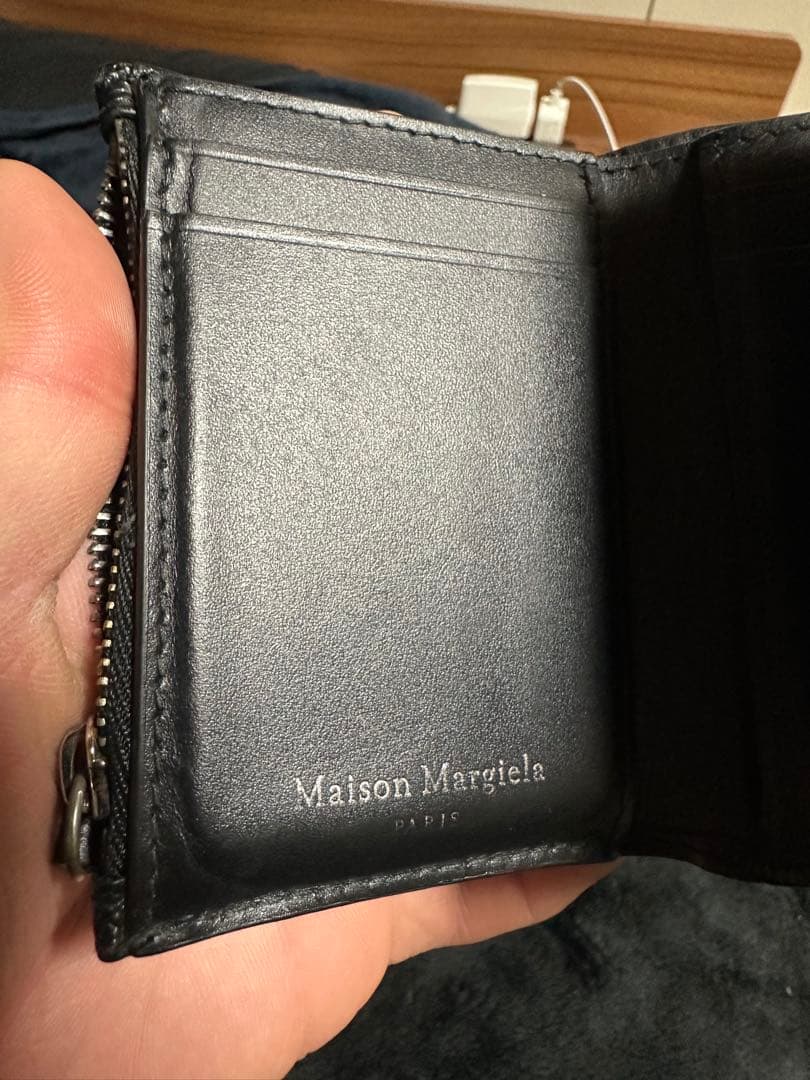 マルジェラ 三つ折り財布