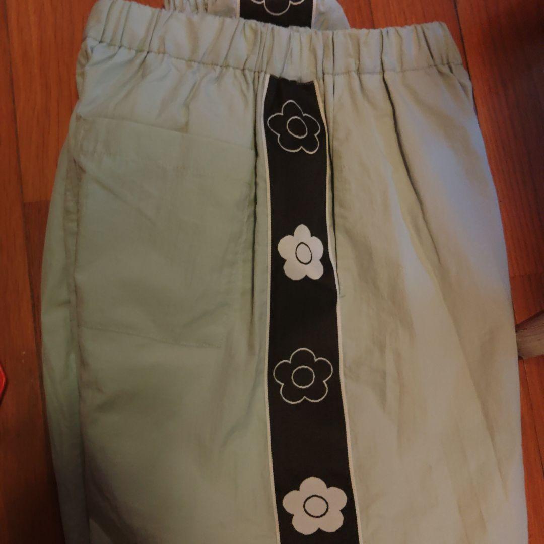 大人気！マリークワントデイジーラインのパンツ