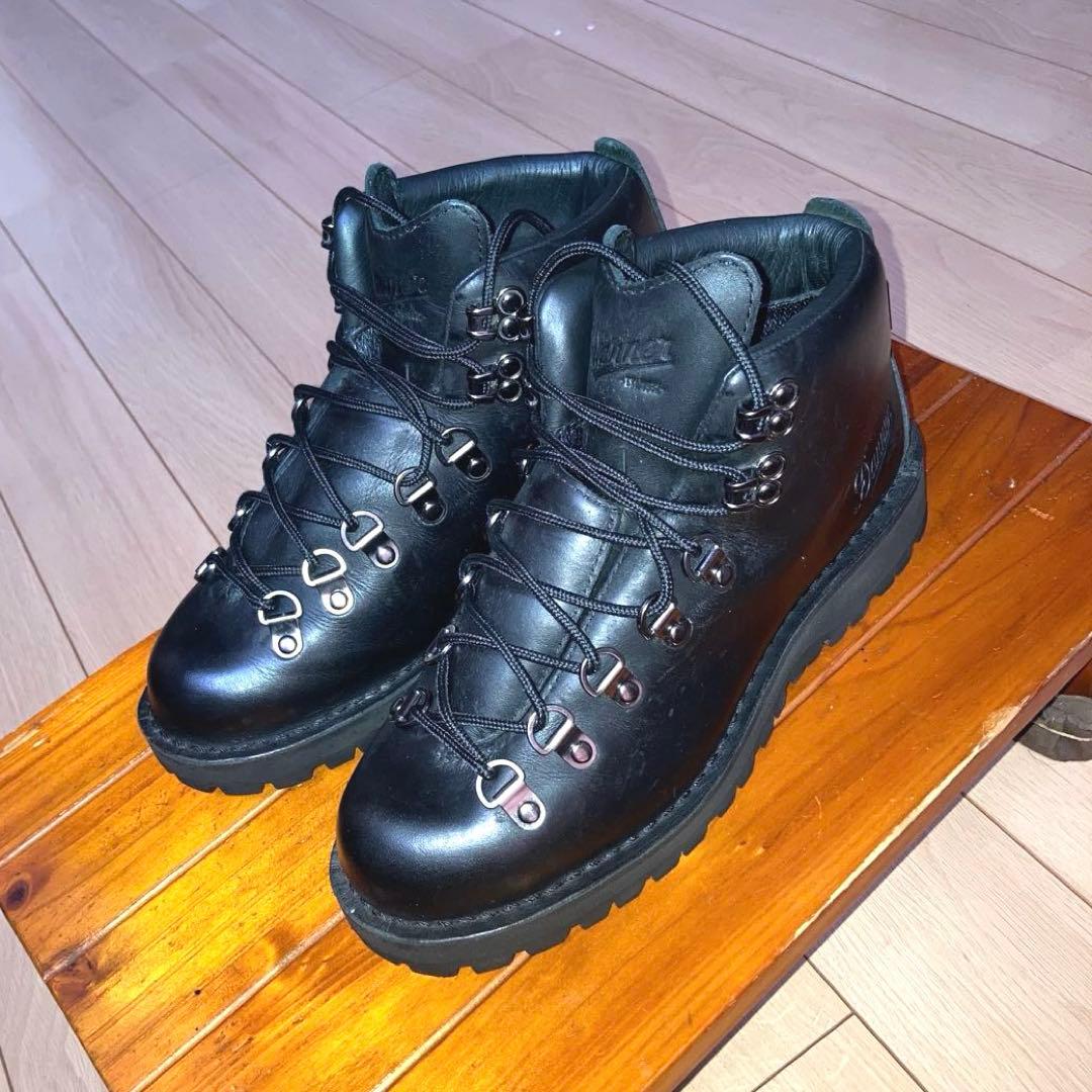 ウィメンズ25.0 トレイルフィールド　黒色　ダナー　レディース