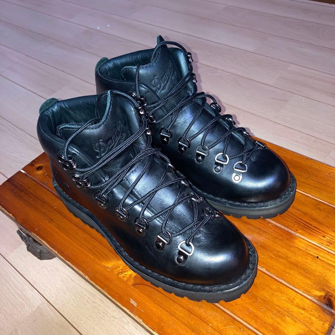 ウィメンズ25.0 トレイルフィールド　黒色　ダナー　レディース