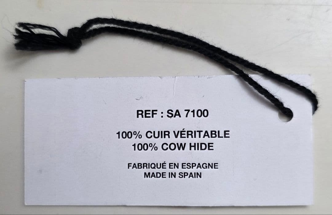 m*8様 【ほぼ未使用・箱タグ完備】コムデギャルソン SA7100 赤 コンパク