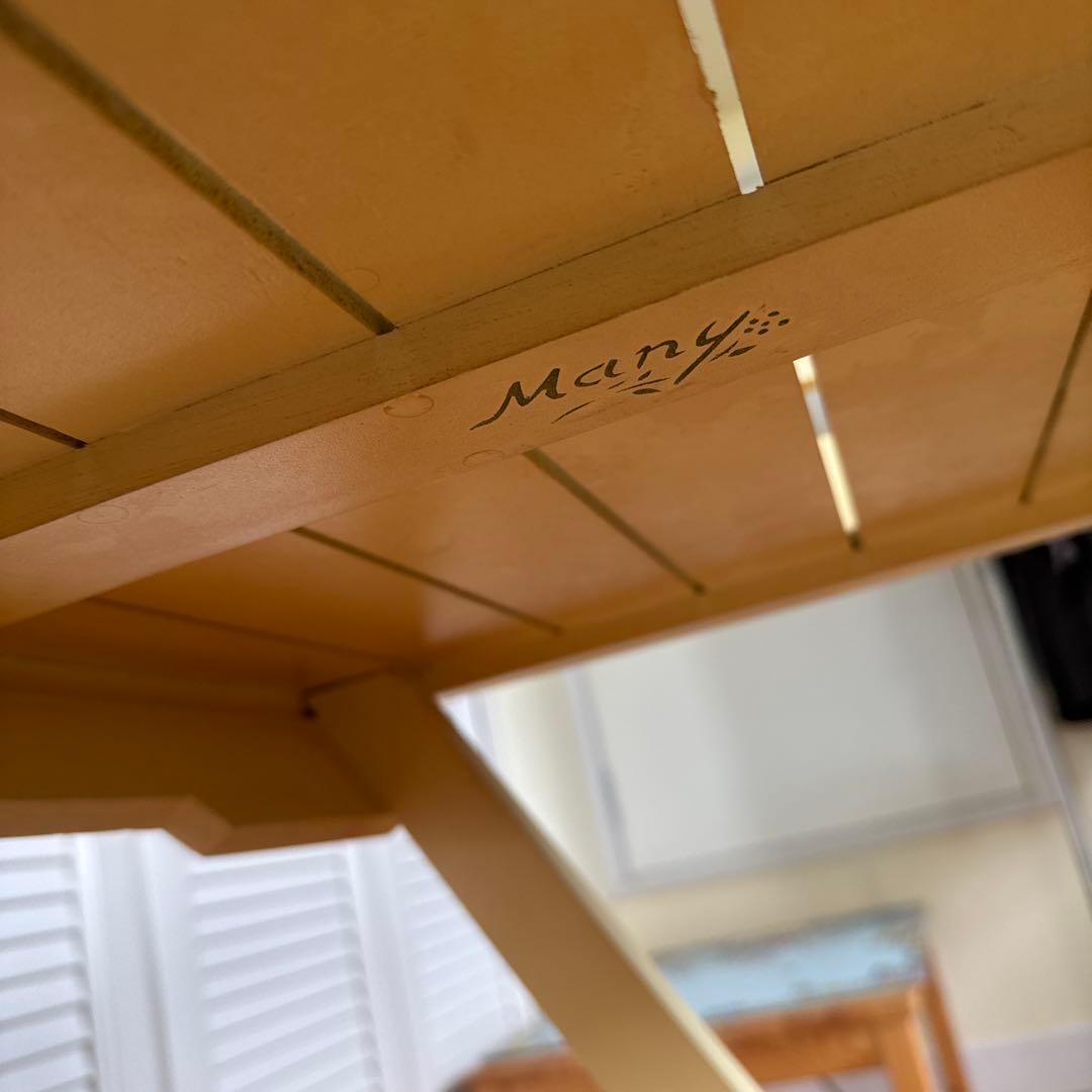 マニーステンシルローズホワイトファニチャー　トレーテーブル