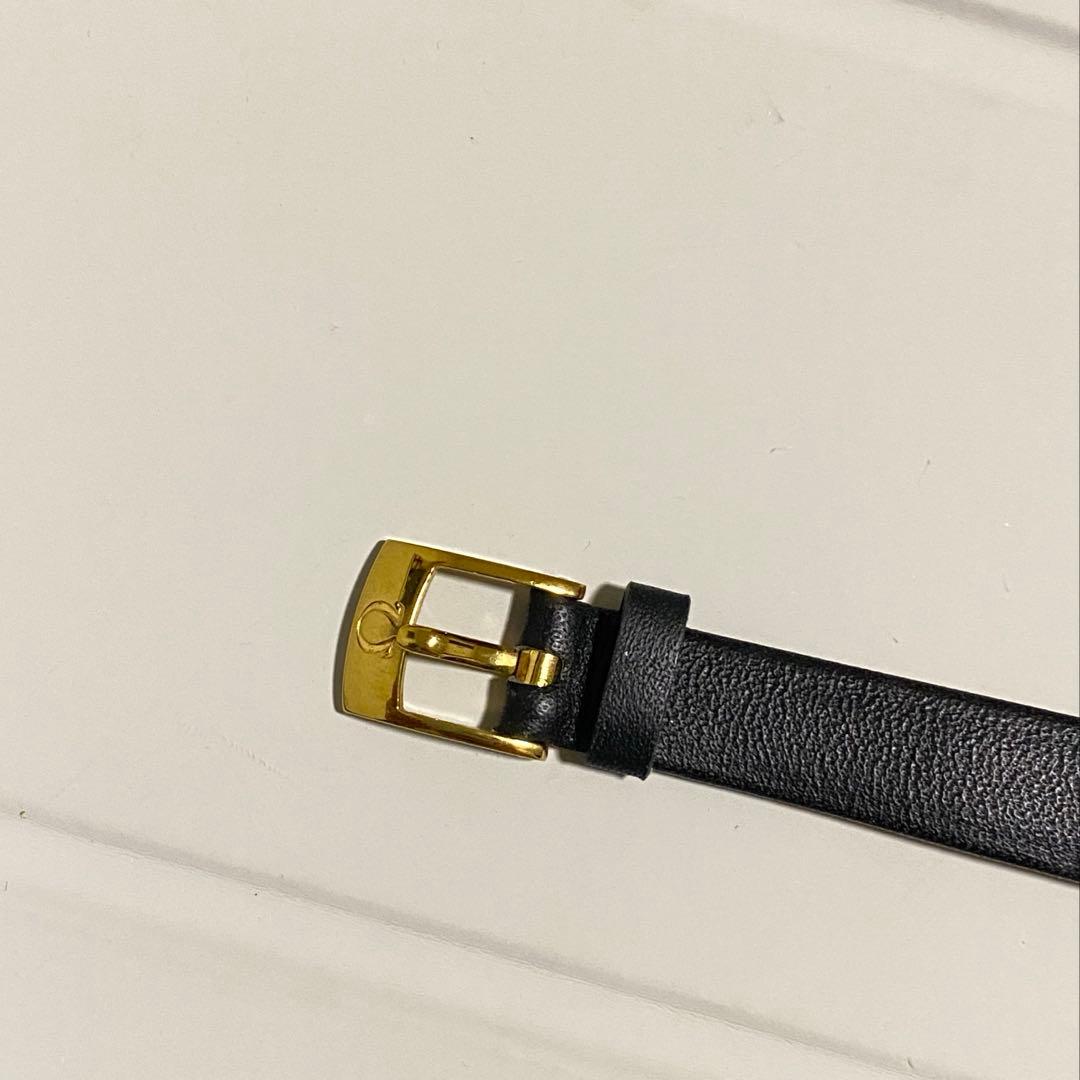 OMEGA レディース 時計 ホワイト/ブラック