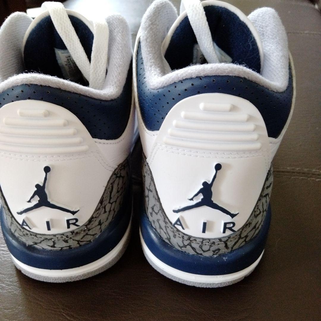 Air Jordan 3 ホワイト ネイビー　DM0967-140 大幅値下げ