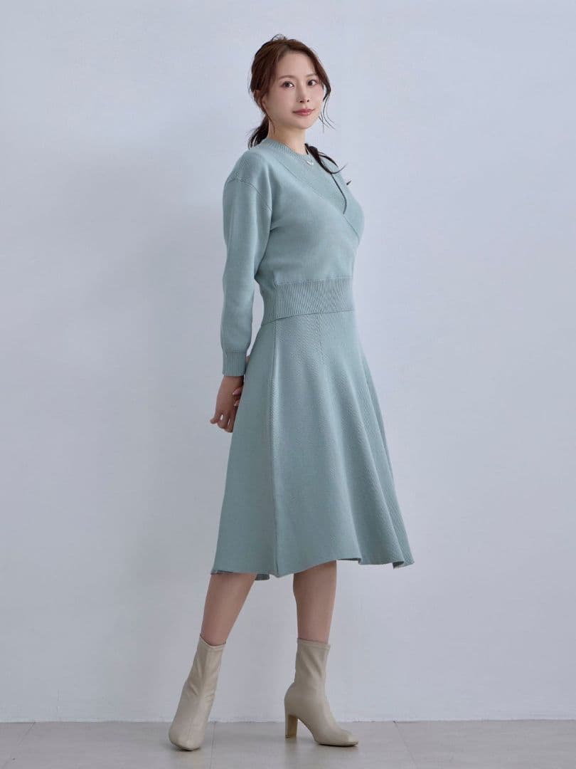 overE アンサンブルパネルニットワンピース U65