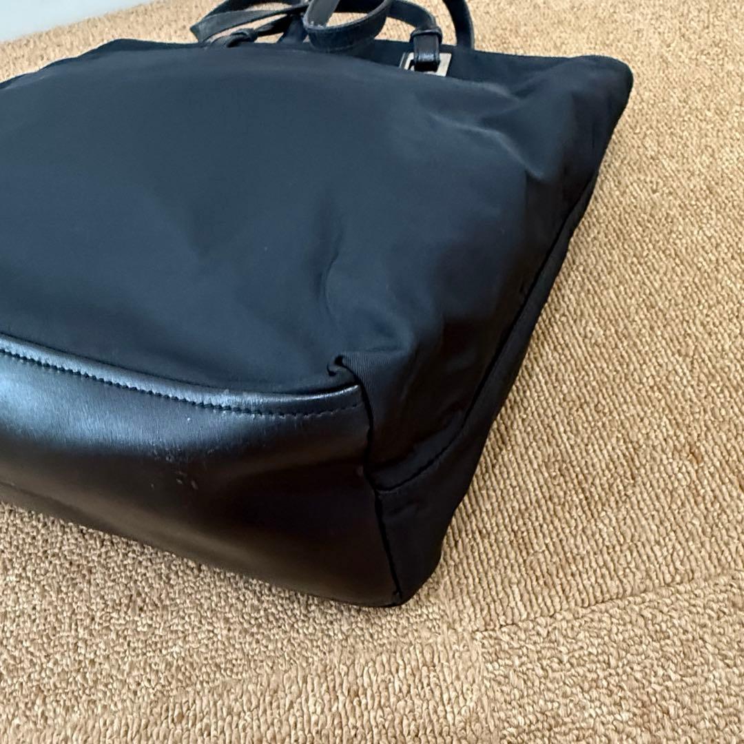 PRADA プラダ トートバッグ ハンドバッグ ナイロン 黒