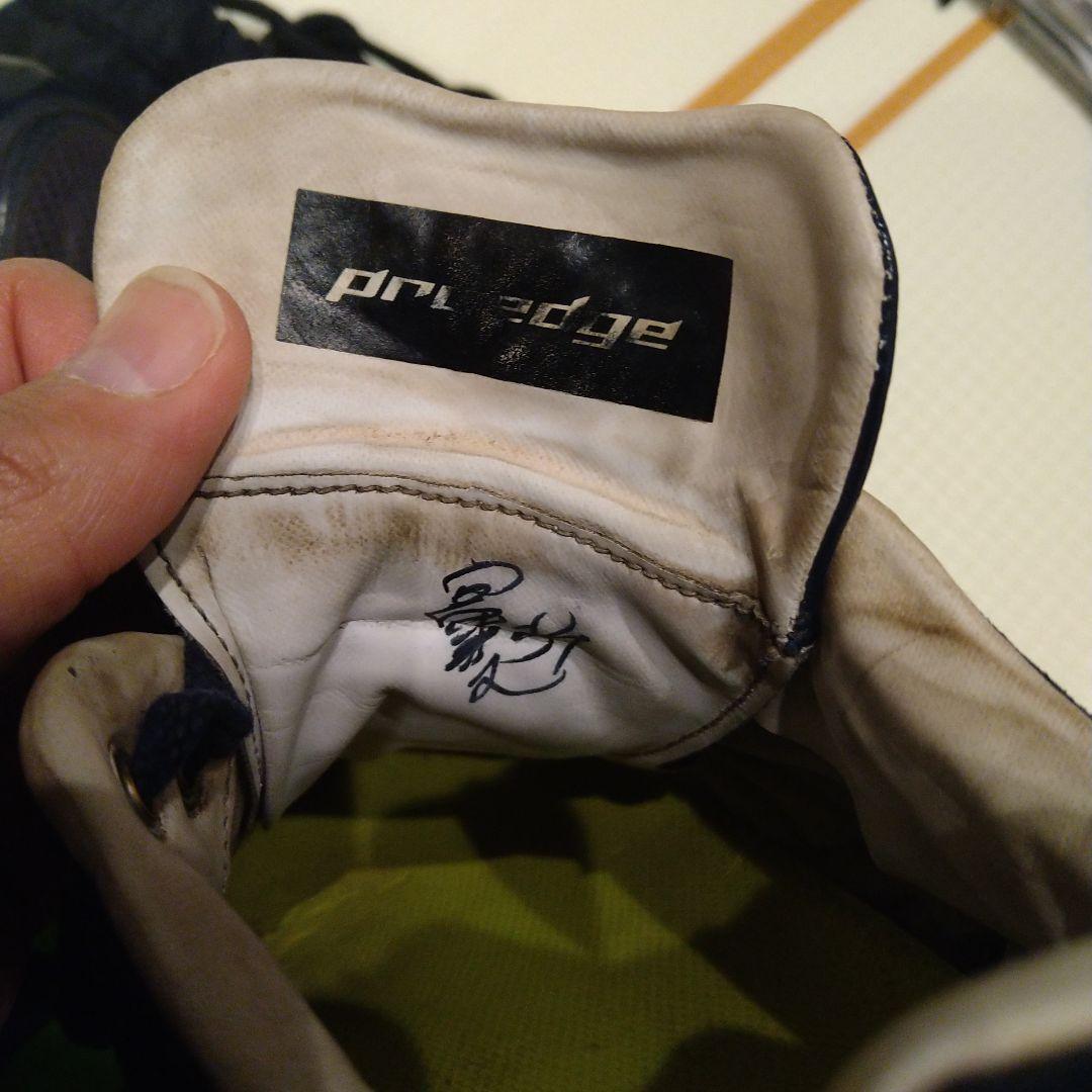 ヤクルト　宮本丈選手　サイン入りスパイク