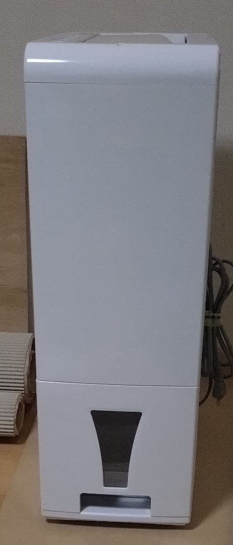 CORONA 衣類乾燥除湿機　CD-H10A ホワイト2022年製　使用少　美品