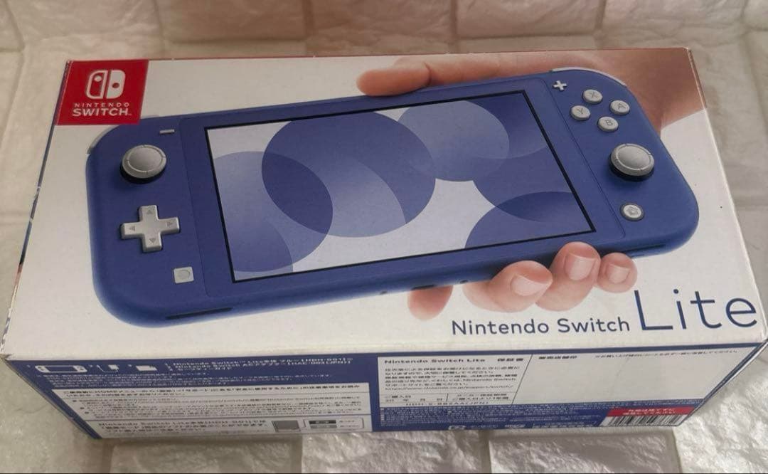 Nintendo Switch lite スイッチライト　ブルー