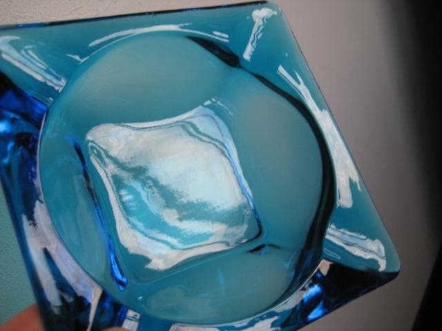 美品 希少 ファイヤーキング 灰皿　レーザーブルー　 M