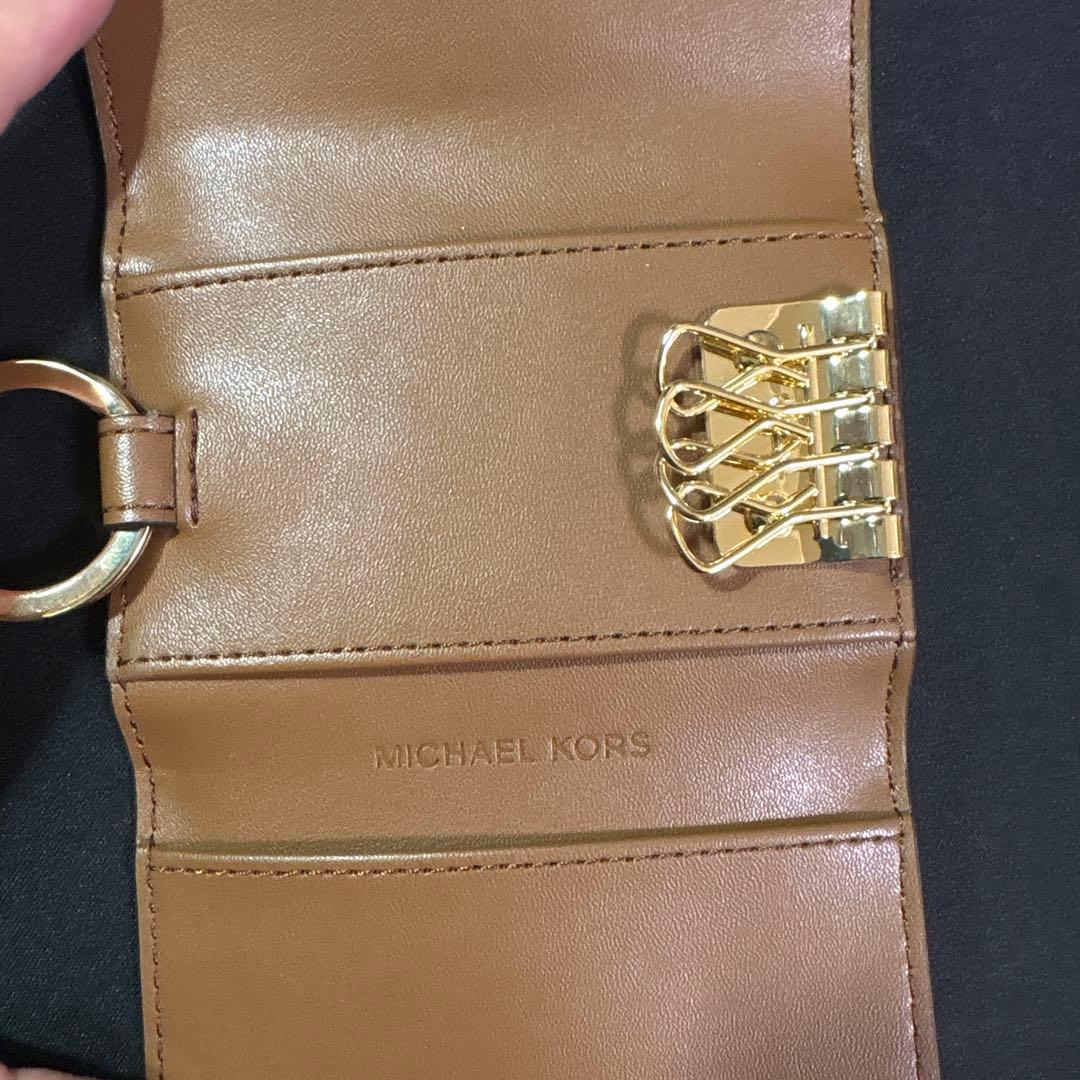MICHAEL KORS ロゴ入りキーケース