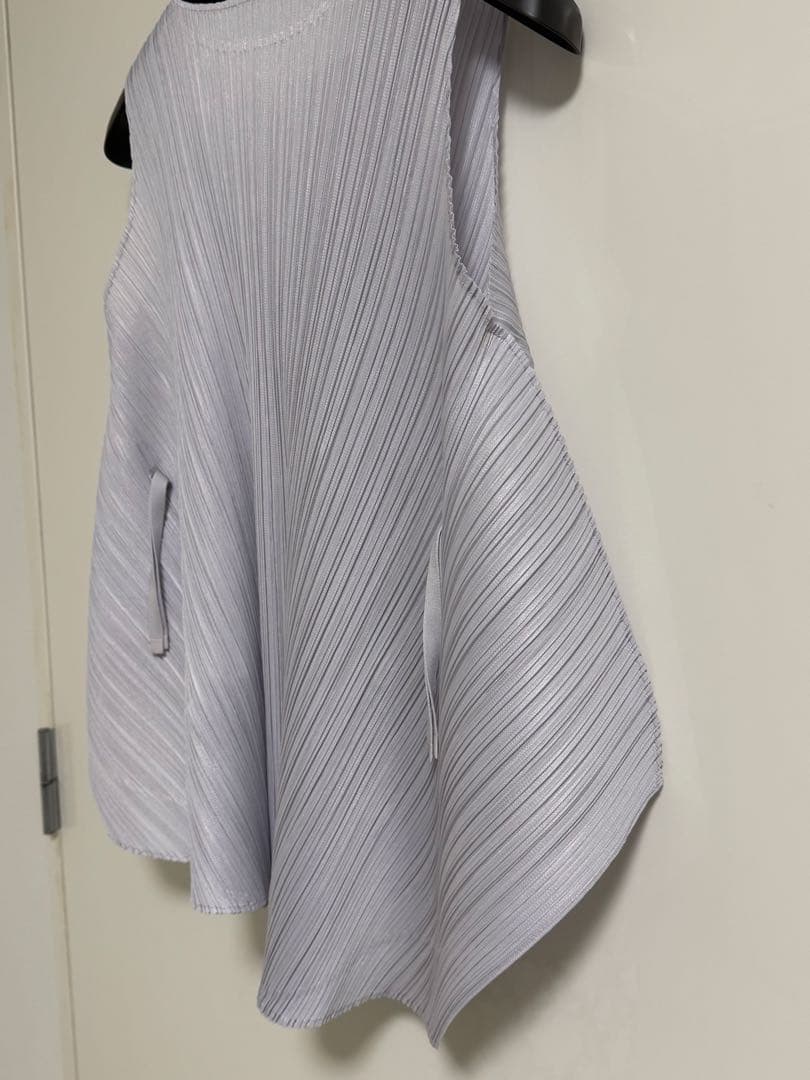 プリーツフリーズOVERLAPPED ノースリーブ シャツチュニック