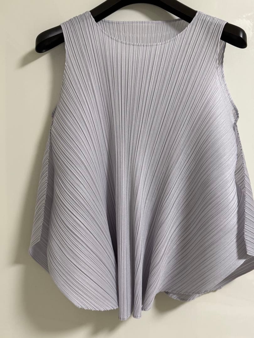 プリーツフリーズOVERLAPPED ノースリーブ シャツチュニック