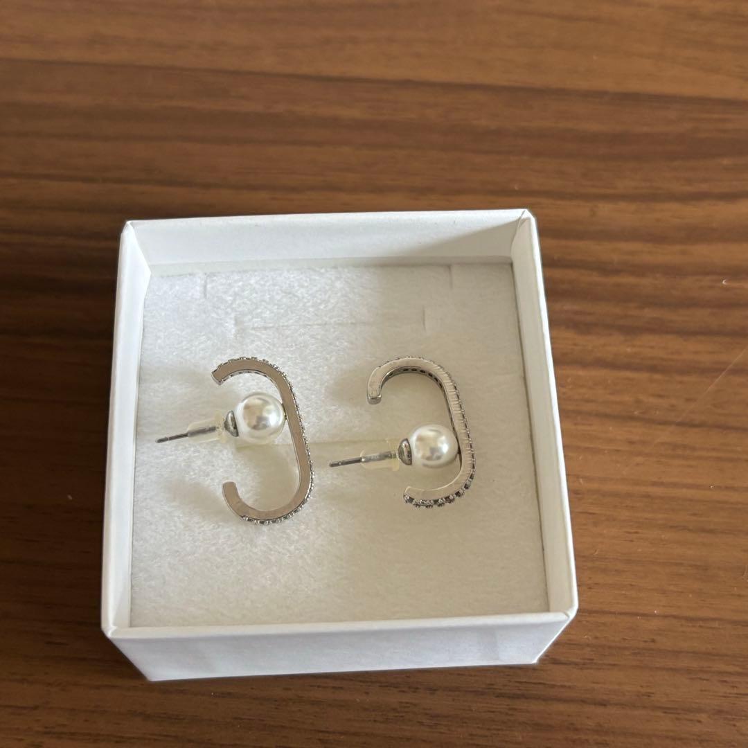 【セール中】ステラハリウッド　SAORIさんコラボ　ビジューラインパールピアス