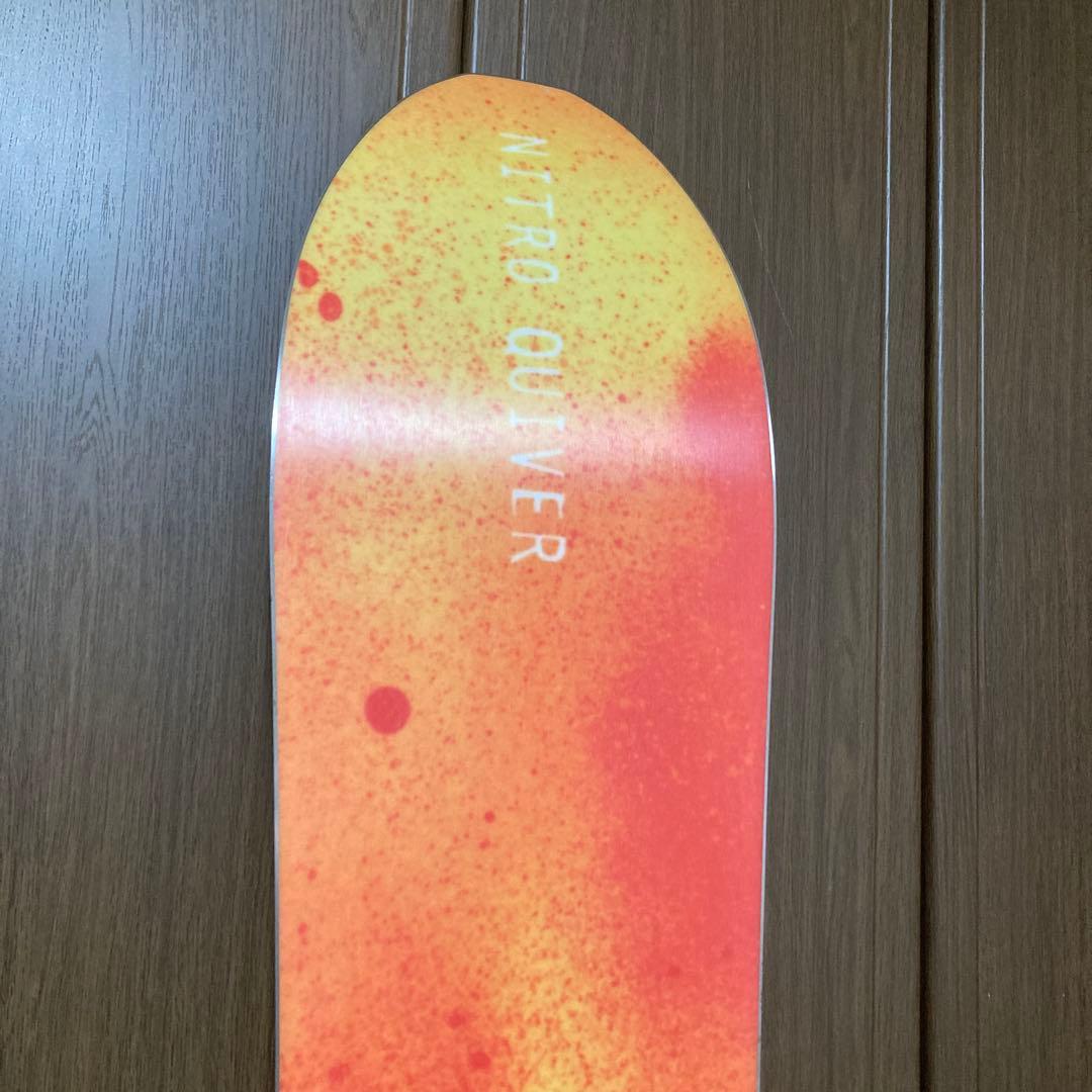 NITRO QUIVER 154 パウダーボード　スノーボード