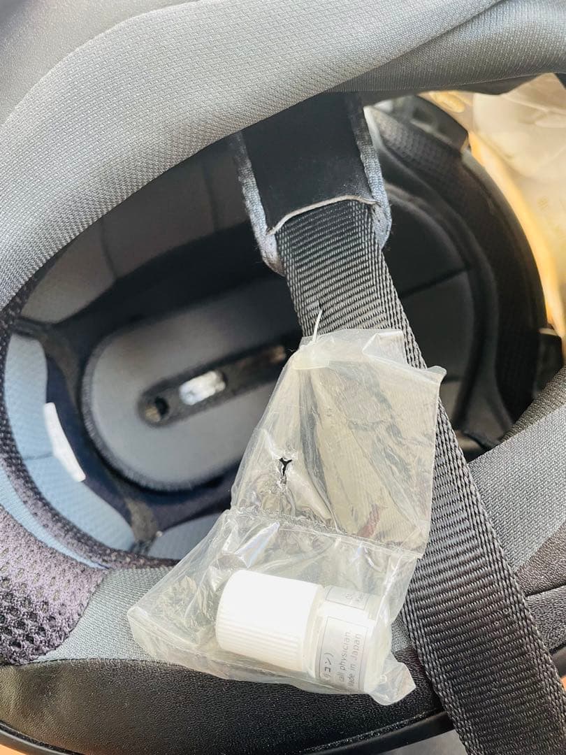 《新品》Arai Profile アルミナシルバー　61-62cm