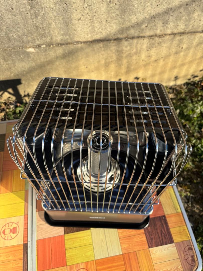 イワタニカセットガスストーブ、デカ暖。