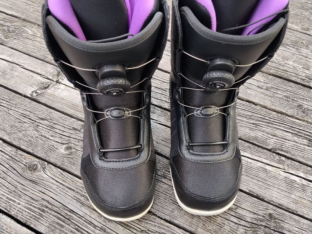 ジュニアスノーボード3点セット SPOON 135 ビン BOAブーツ 23.5