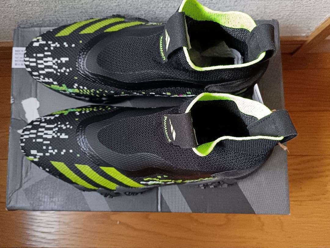adidasアディダスゴルフシューズ　コードカオス レースレス グリッチ