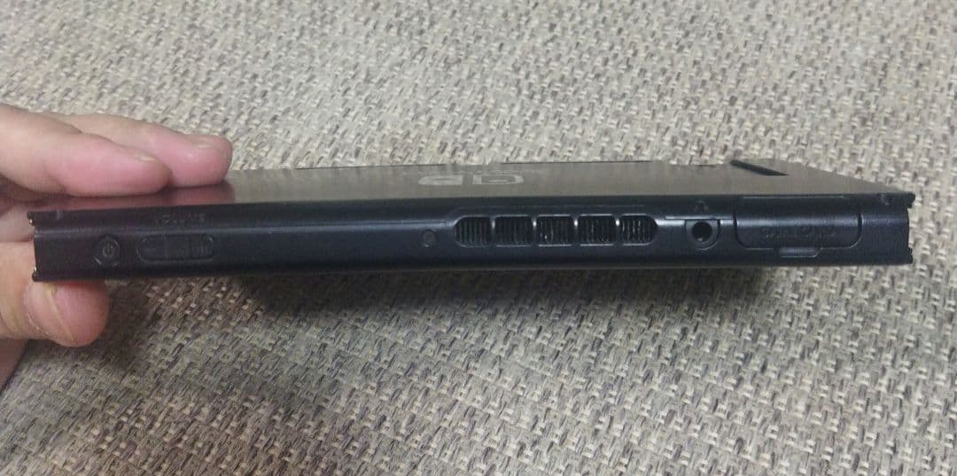 任天堂switch　名探偵ピカチュウカセット付き