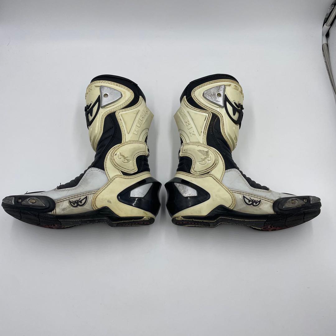 良品　ベリック　レーシングブーツ　25cm