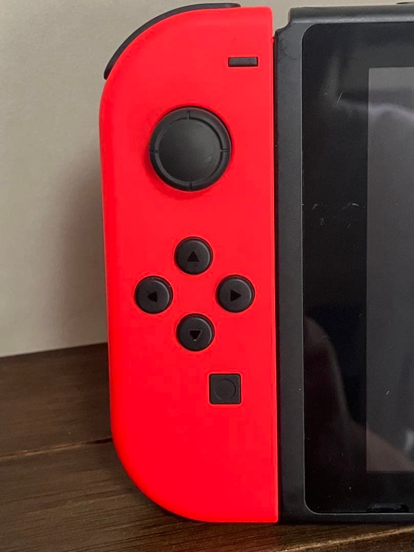 Nintendo Switch 本体、ドック、Joy-Conのみ